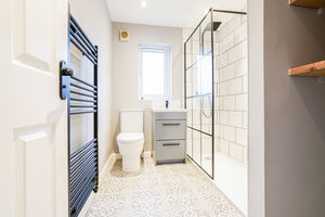 Photo 19- click for photo gallery